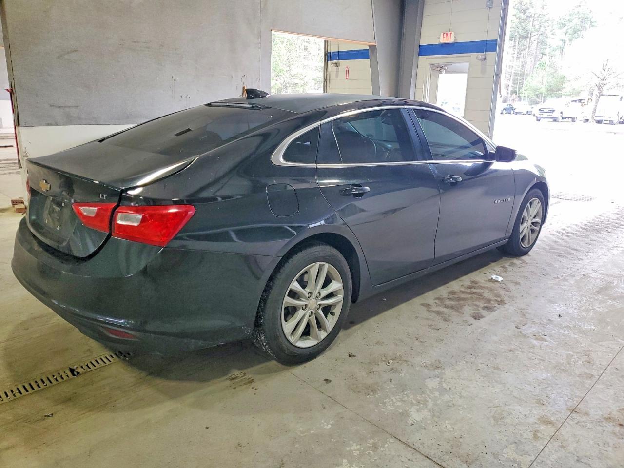 2016 CHEVROLET MALIBU LT photo 5