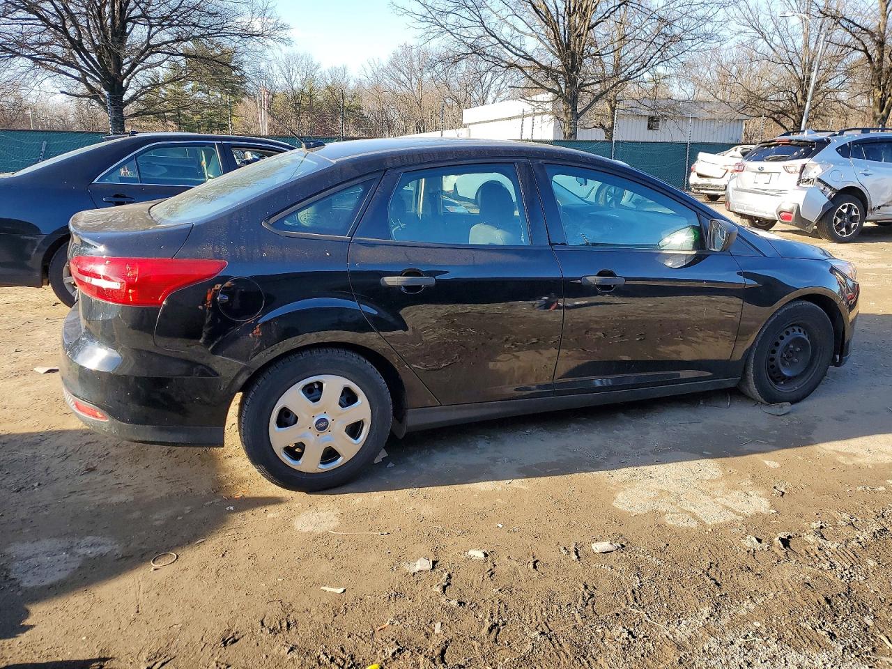 2018 FORD FOCUS S photo 3