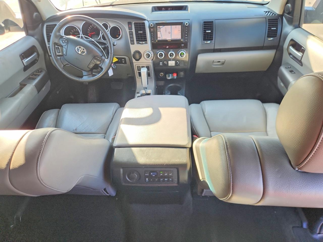 2012 TOYOTA SEQUOIA LIMITED photo 8