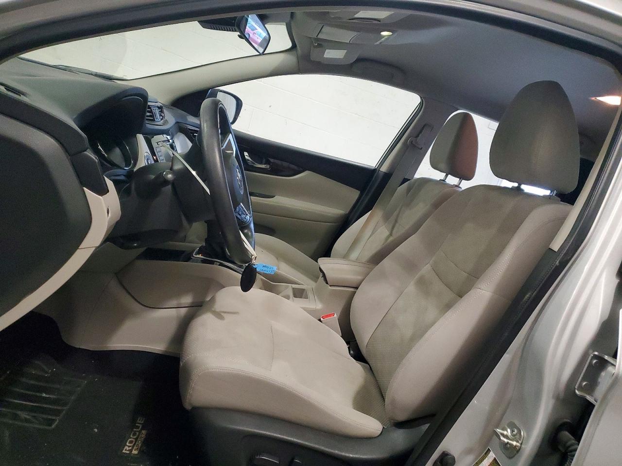2019 NISSAN ROGUE SPORT S photo 7