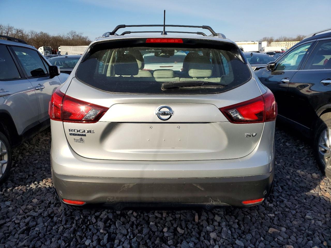 2019 NISSAN ROGUE SPORT S photo 6