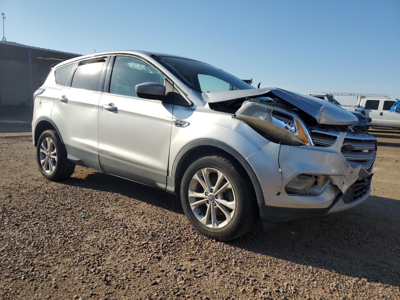 2017 FORD ESCAPE SE photo 4