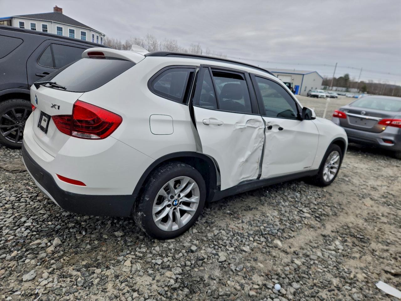 2015 BMW X1 XDRIVE28I photo 3