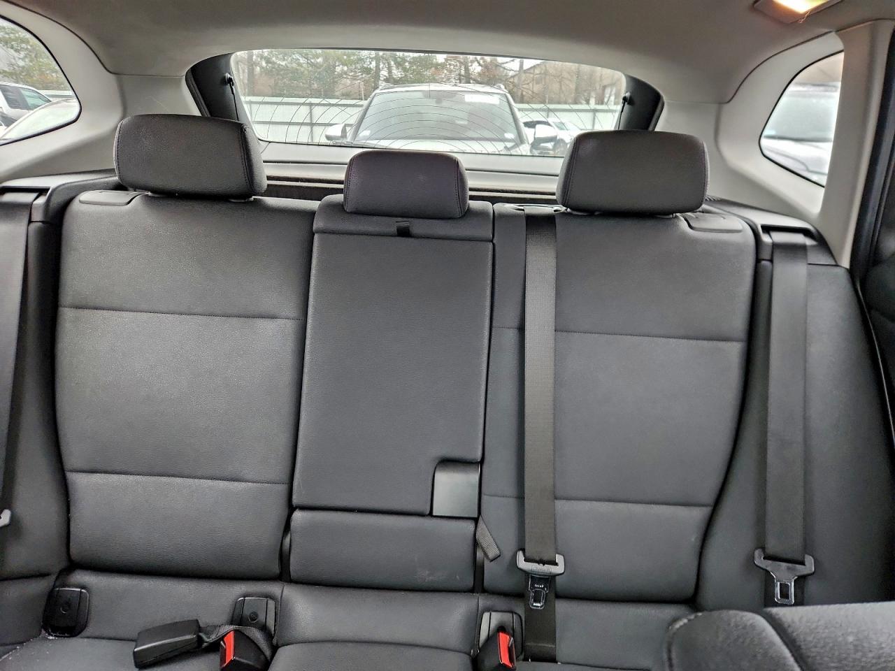 2015 BMW X1 XDRIVE28I photo 10
