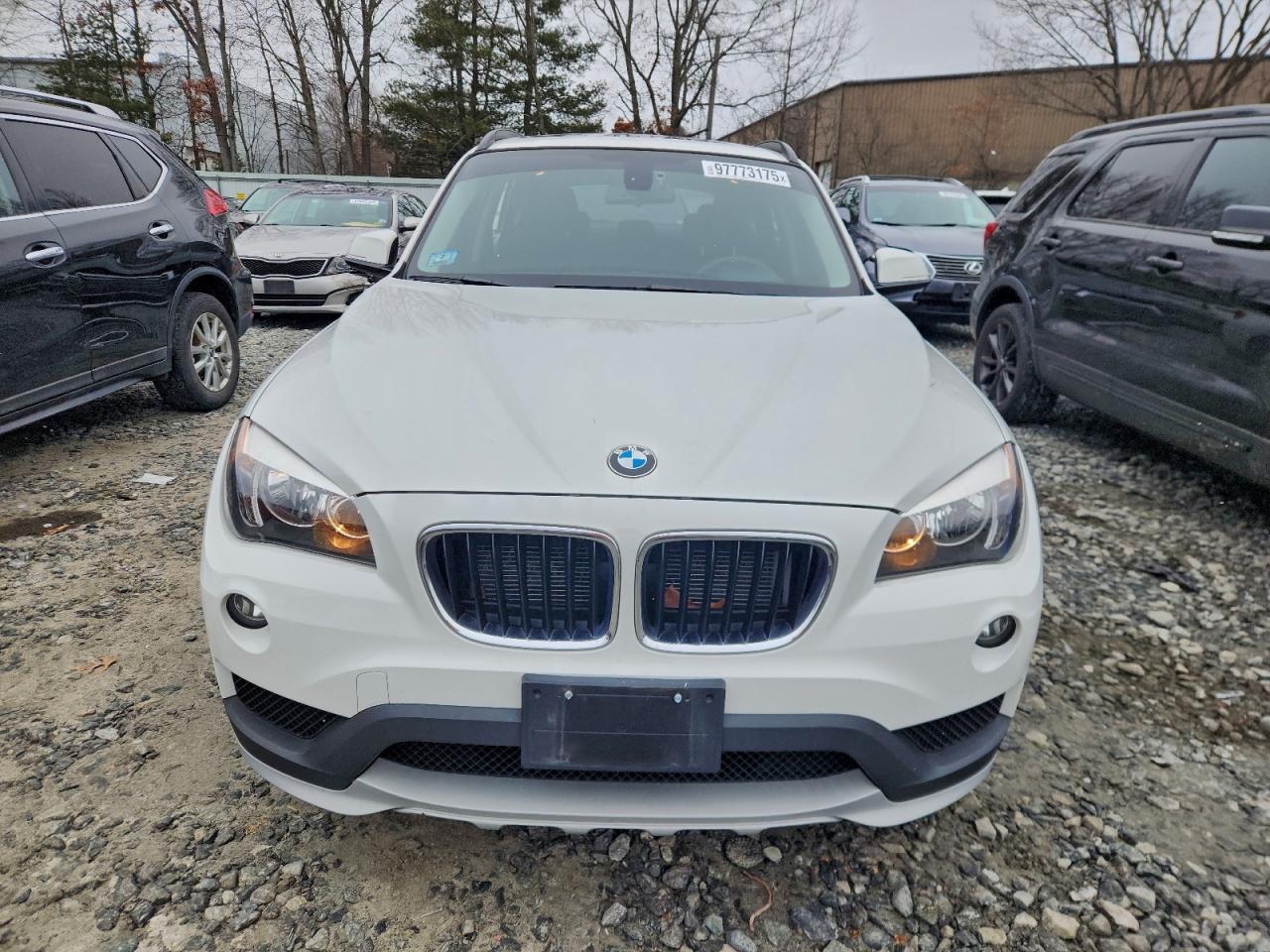 2015 BMW X1 XDRIVE28I photo 5