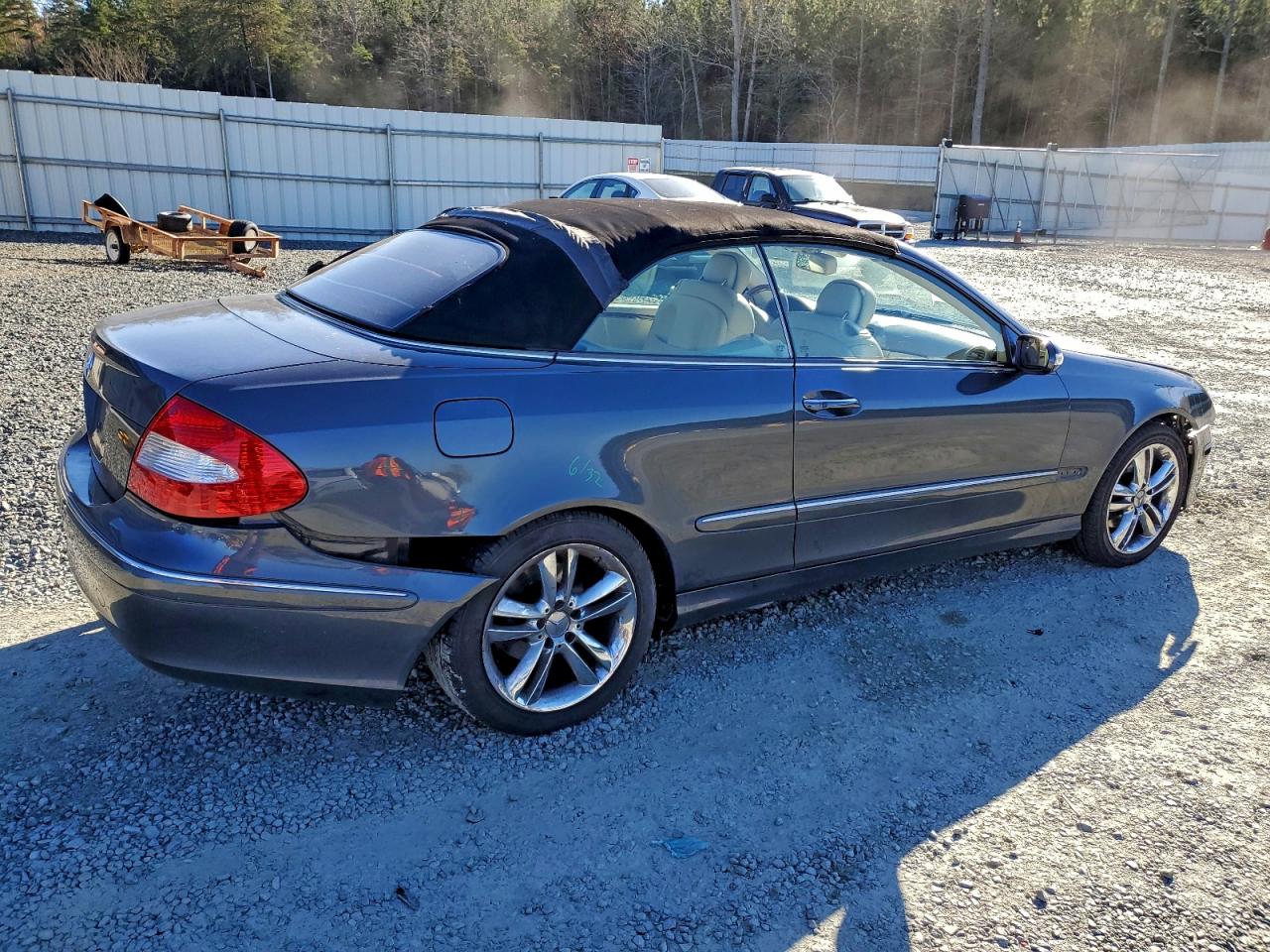 2009 MERCEDES-BENZ CLK 350 photo 3