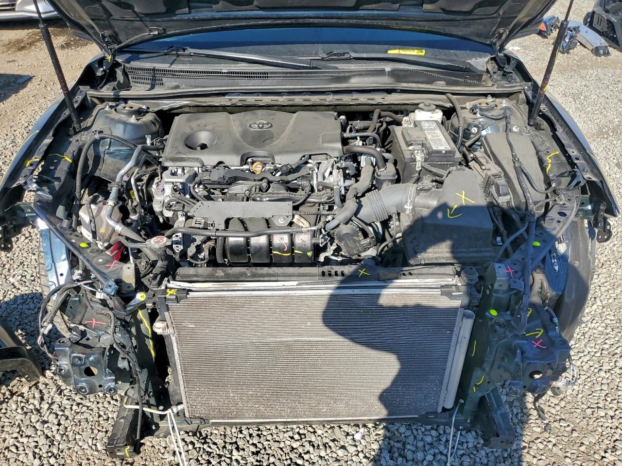 2020 TOYOTA CAMRY SE photo 11