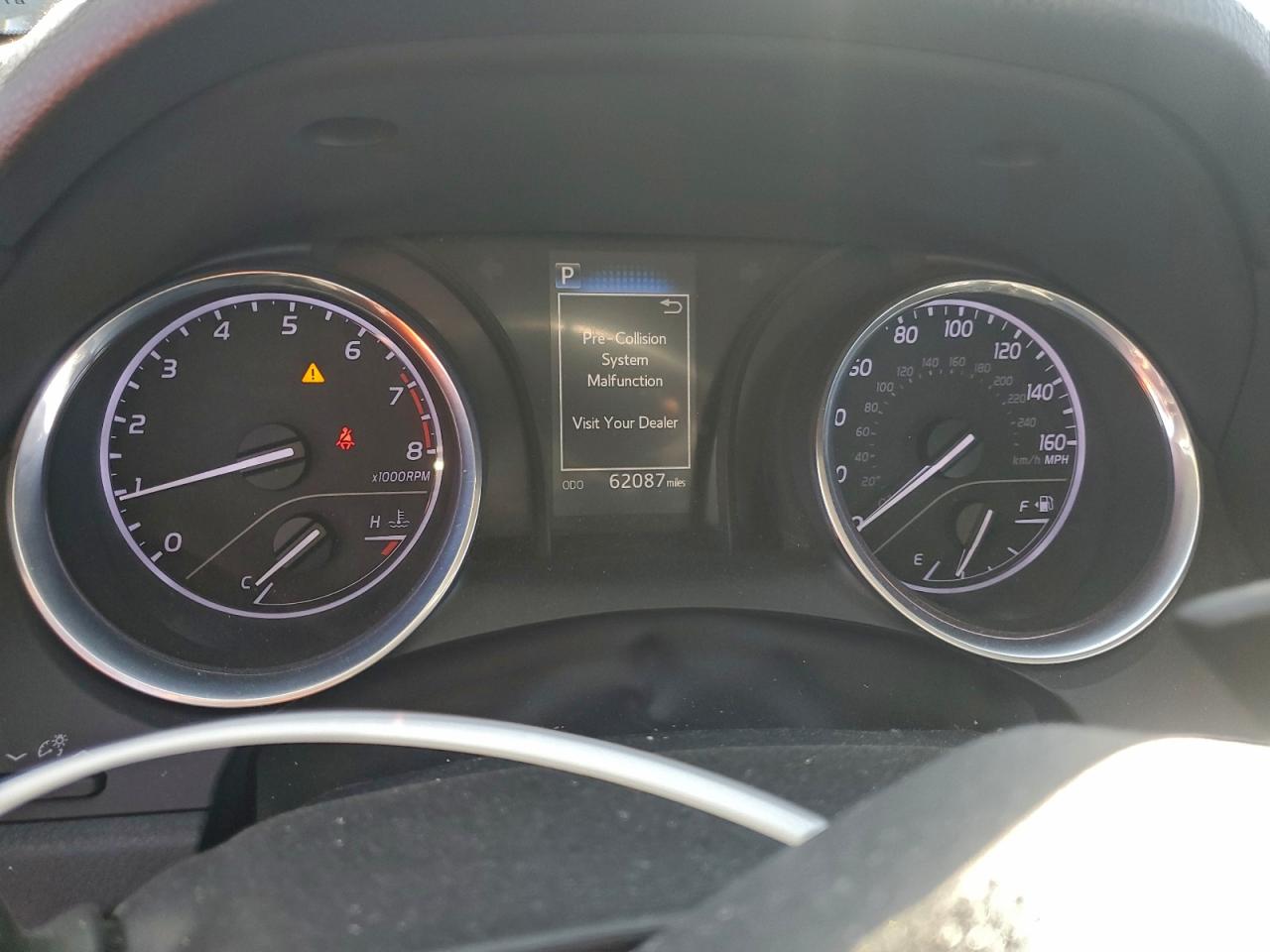2020 TOYOTA CAMRY SE photo 9