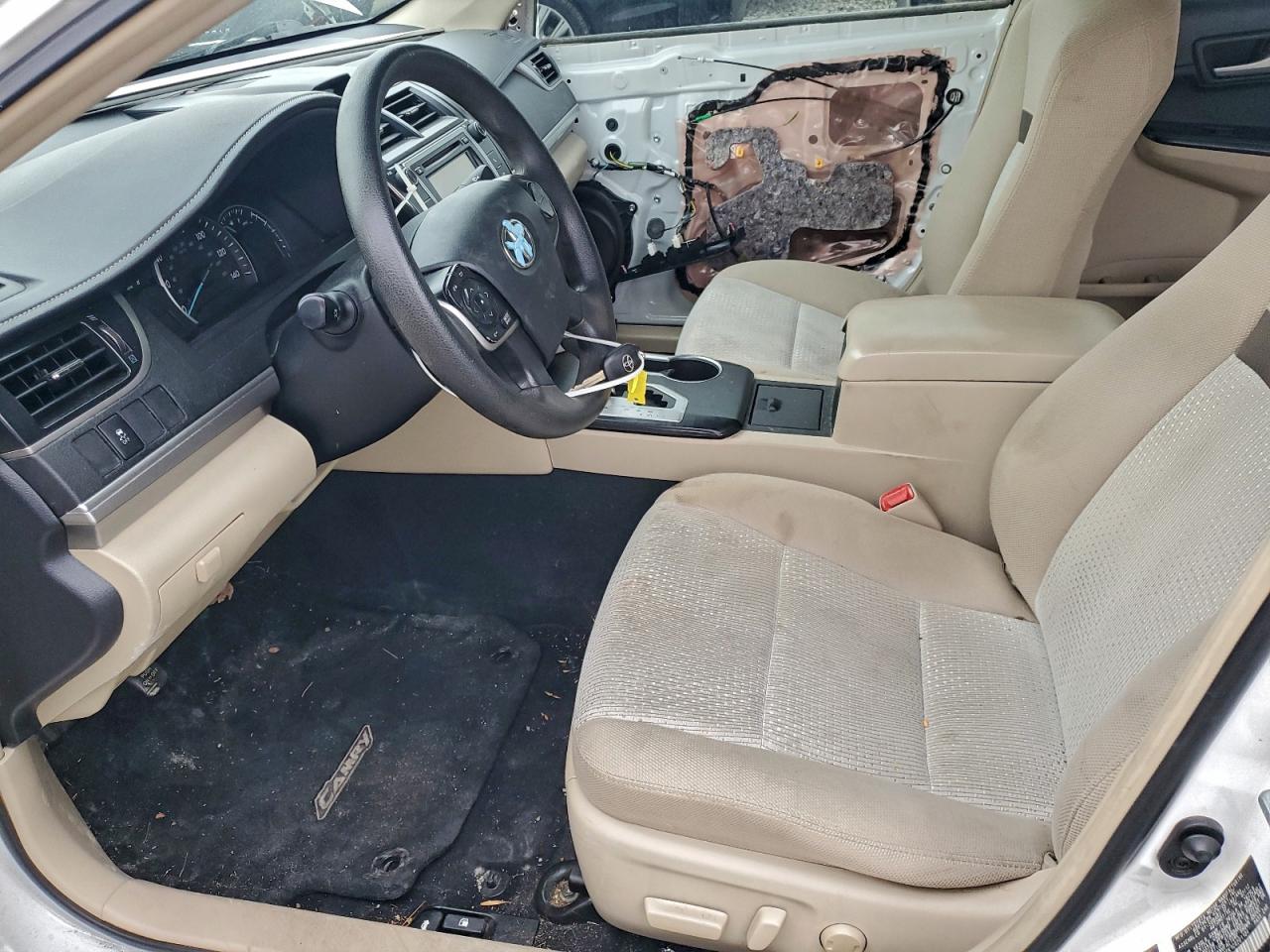 2012 TOYOTA CAMRY BASE photo 19