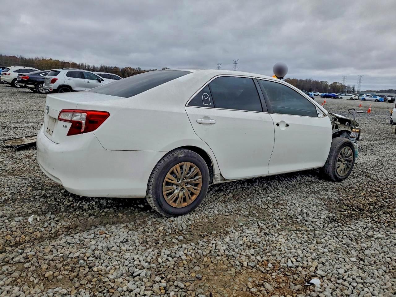 2012 TOYOTA CAMRY BASE photo 7