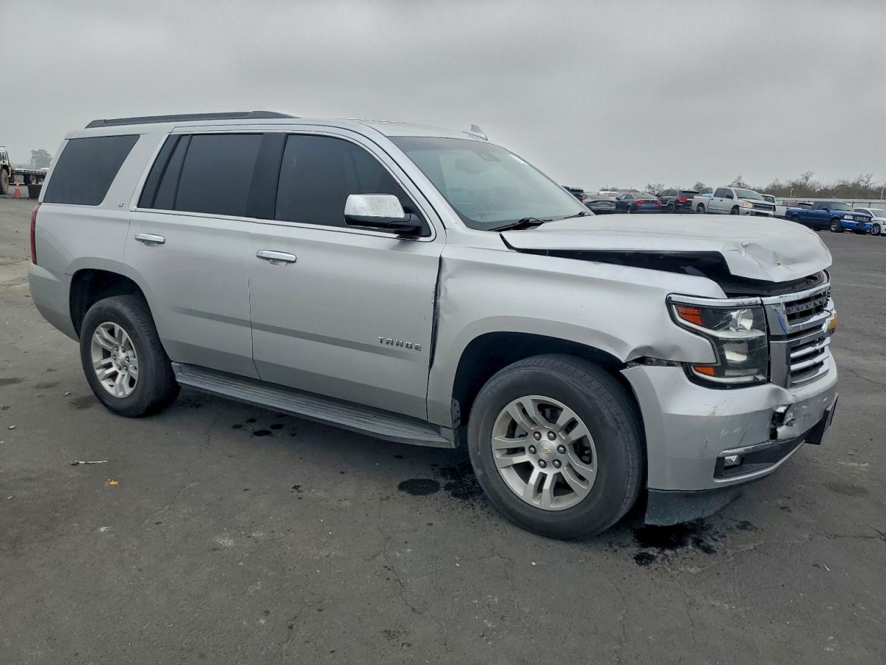 2016 CHEVROLET TAHOE C1500 LT photo 4