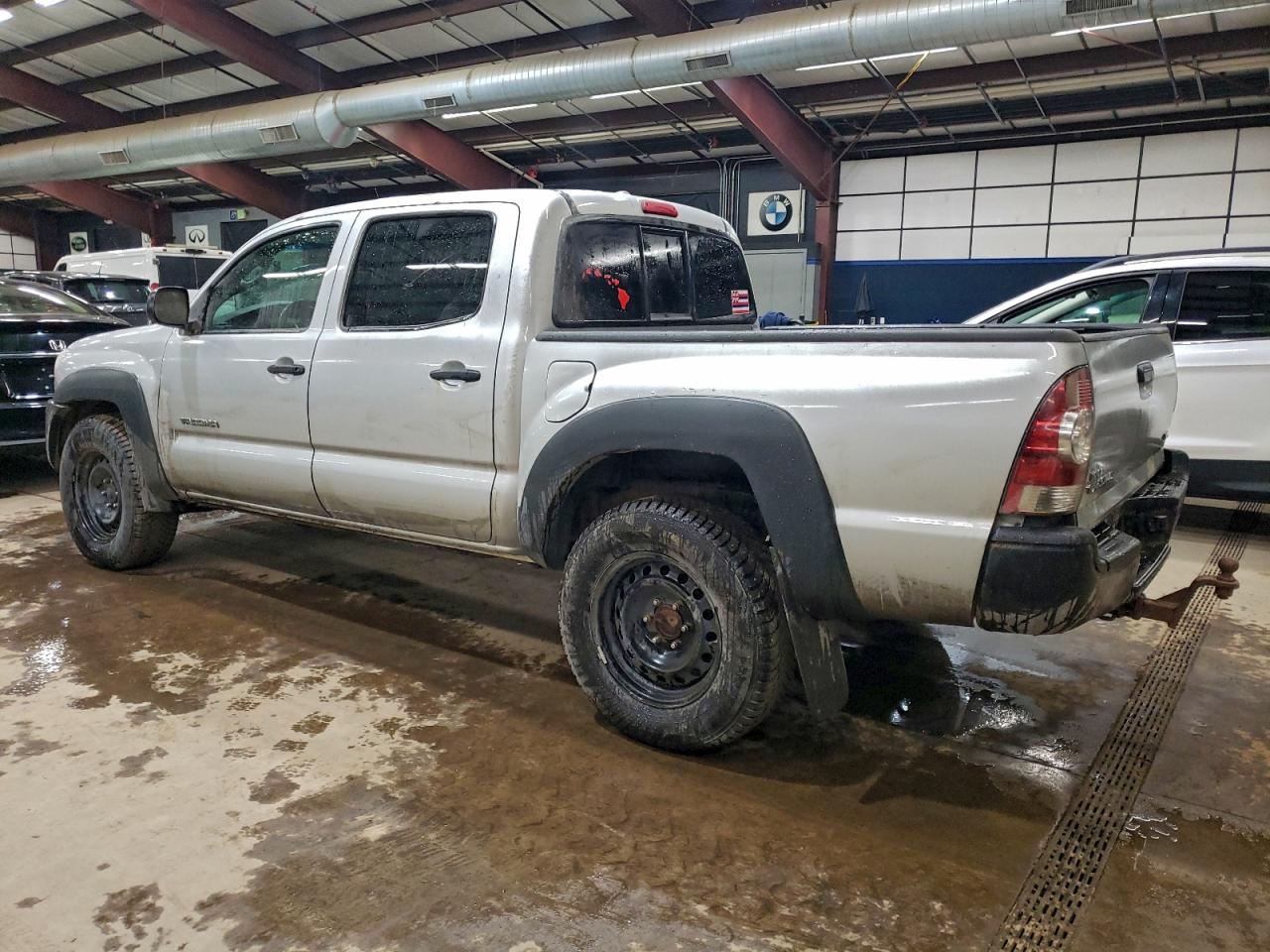 2009 TOYOTA TACOMA DOUBLE CAB photo 2