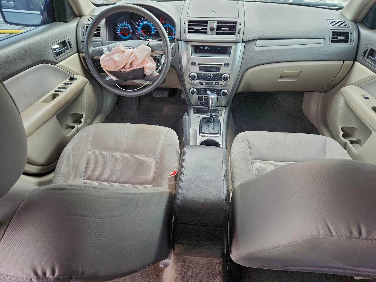 2012 FORD FUSION SE photo 8