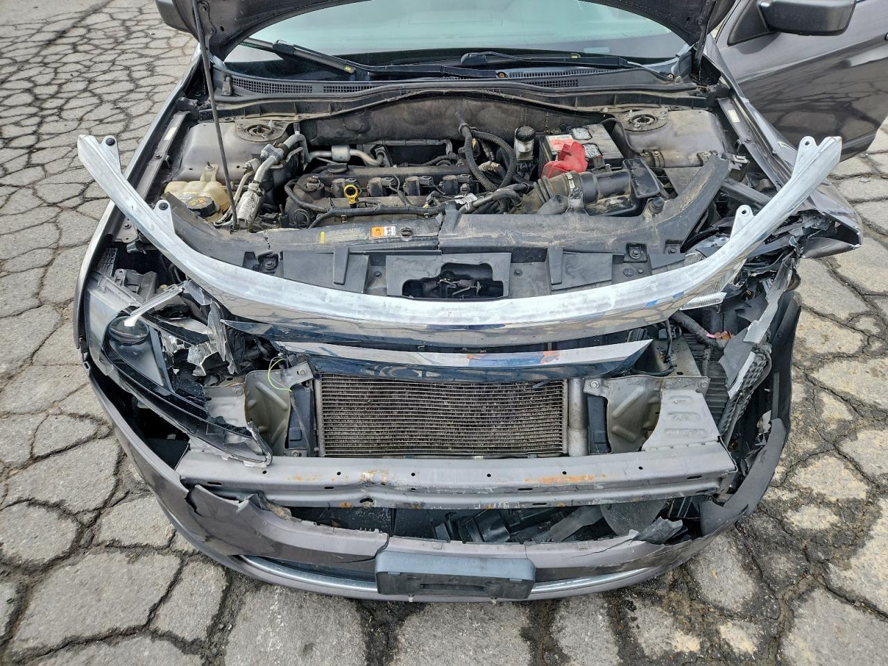 2012 FORD FUSION SE photo 11