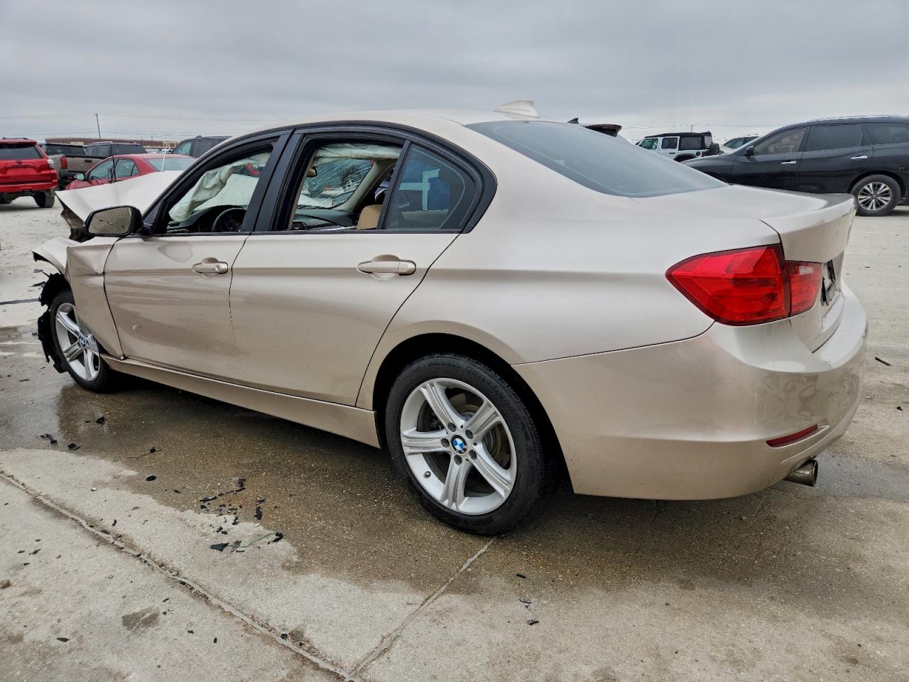 2014 BMW 320 I photo 2