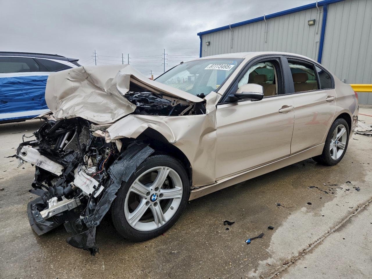 2014 BMW 320