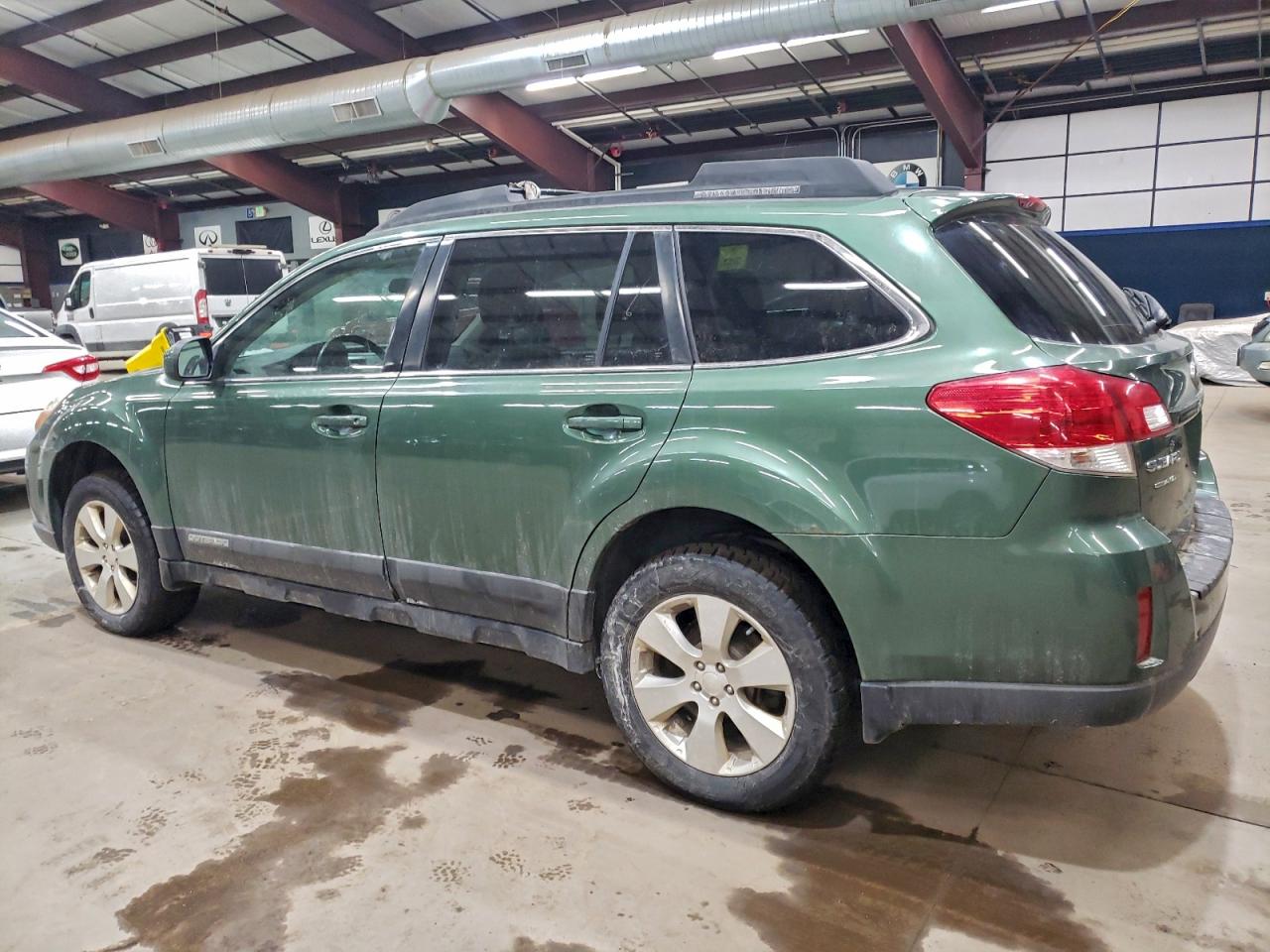 2011 SUBARU OUTBACK 2.5I PREMIUM photo 2