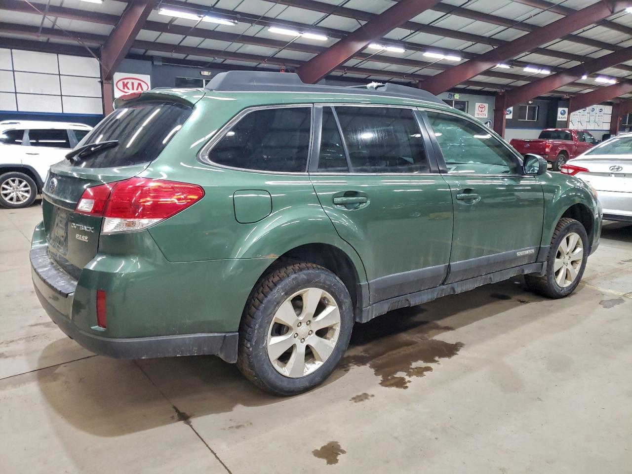2011 SUBARU OUTBACK 2.5I PREMIUM photo 3