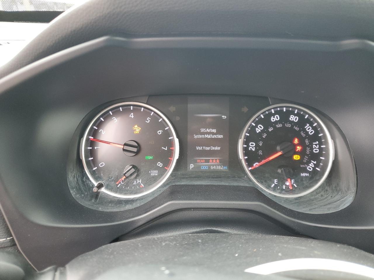 2021 TOYOTA RAV4 XLE photo 9