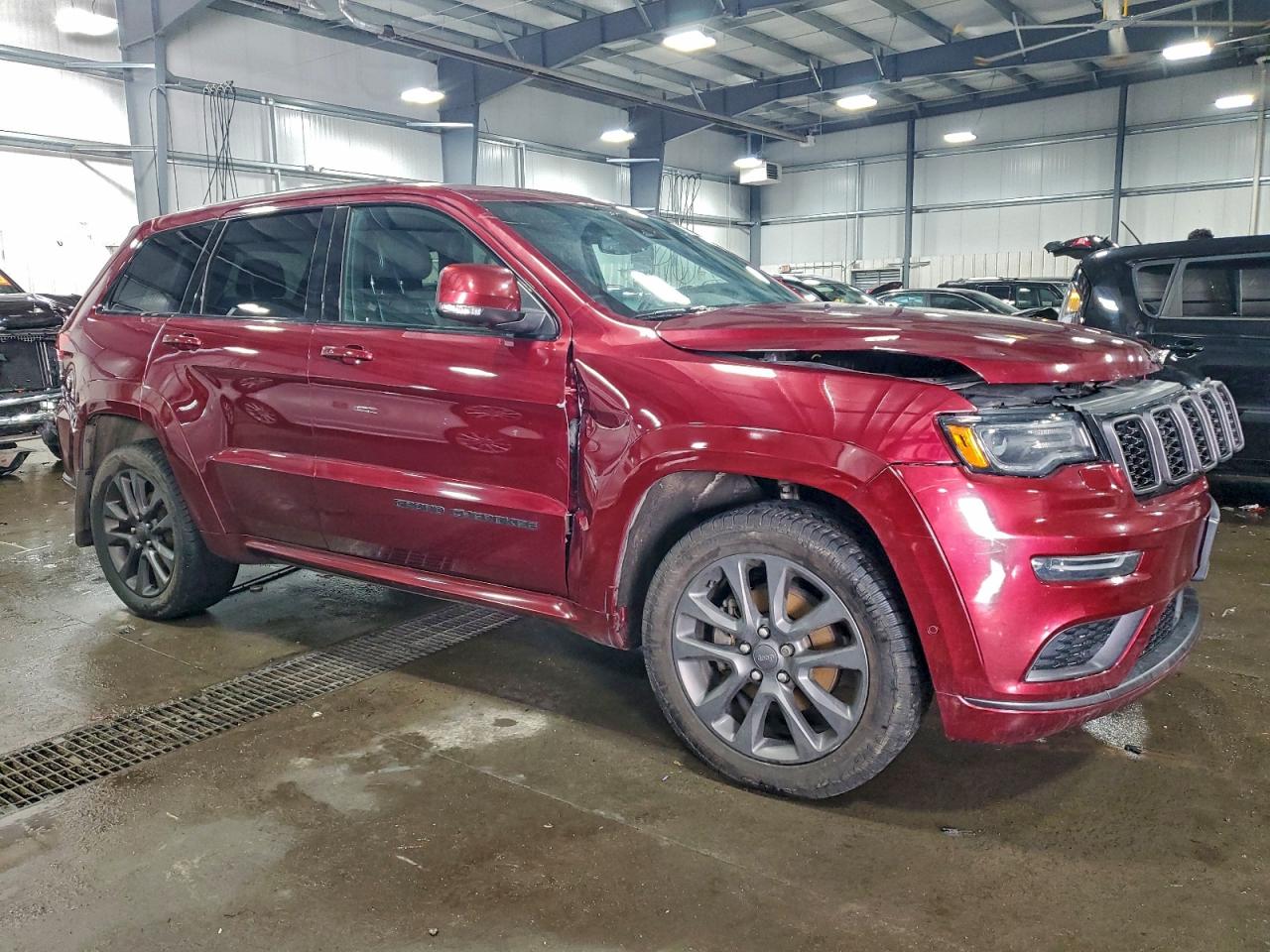 2019 JEEP GRAND CHEROKEE OVERLAND photo 7