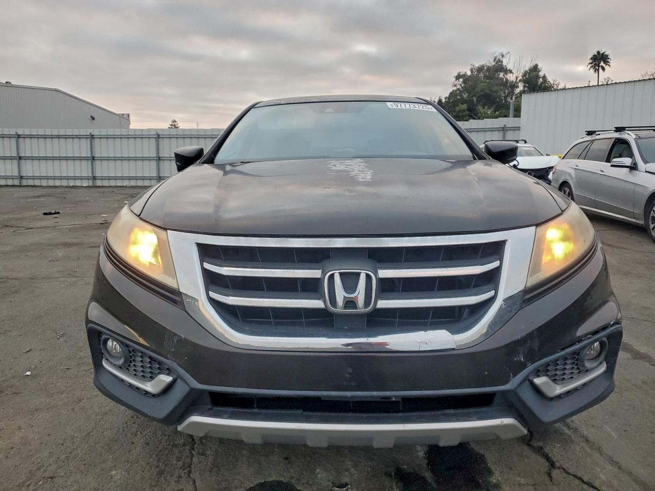 2014 HONDA CROSSTOUR EXL photo 5