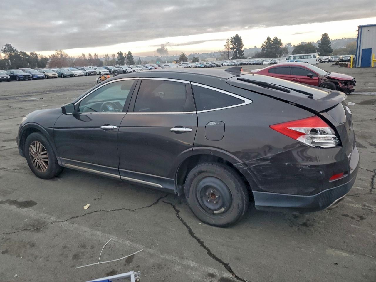 2014 HONDA CROSSTOUR EXL photo 2
