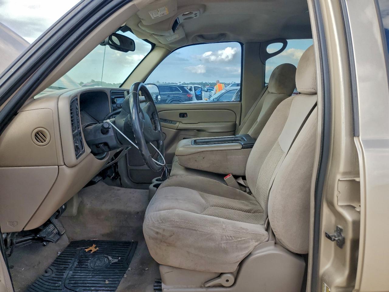 2004 CHEVROLET SILVERADO K2500 photo 7