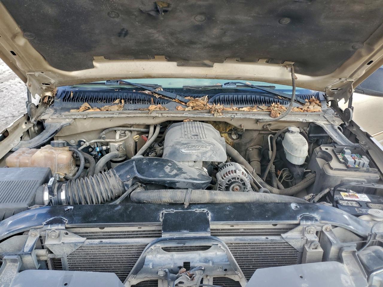 2004 CHEVROLET SILVERADO K2500 photo 11