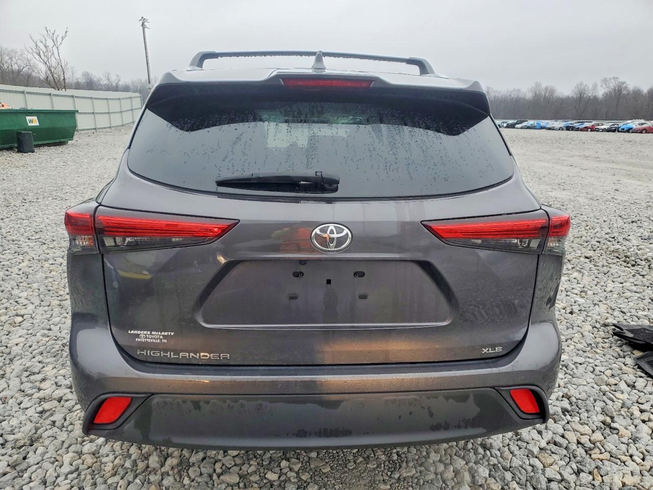 2020 TOYOTA HIGHLANDER XLE photo 6