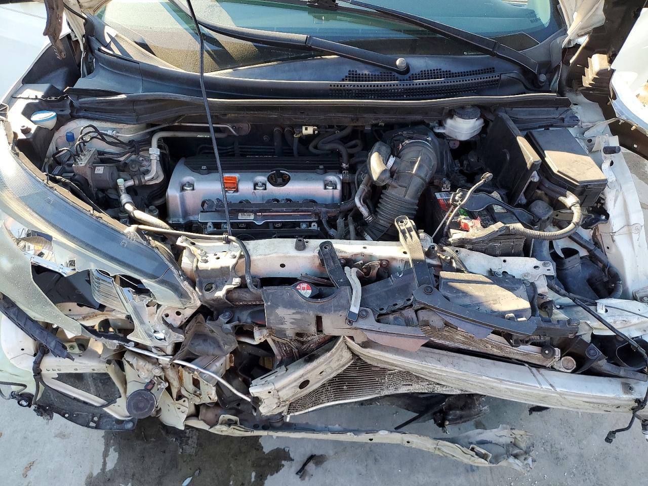 2013 HONDA CR-V LX photo 23
