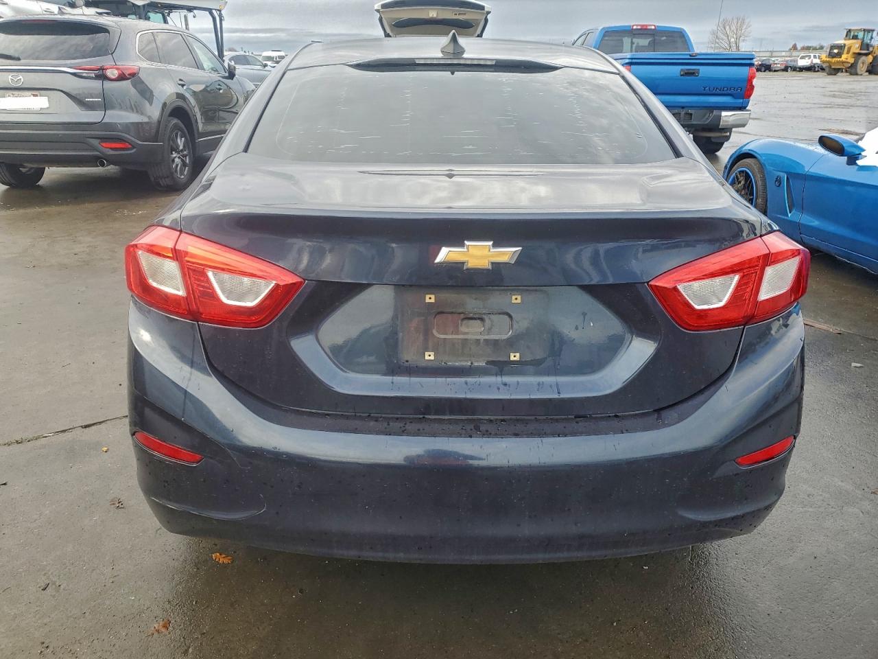 2016 CHEVROLET CRUZE LS photo 6