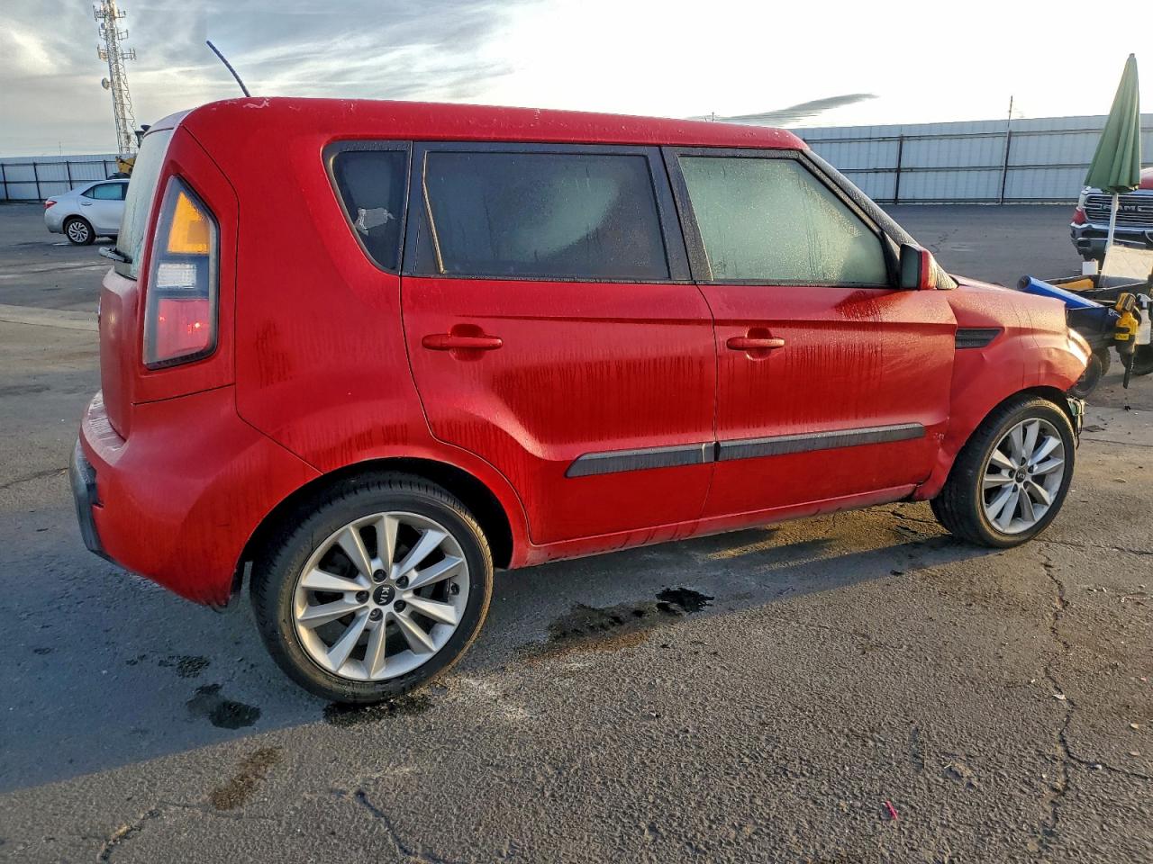 2011 KIA SOUL + photo 3