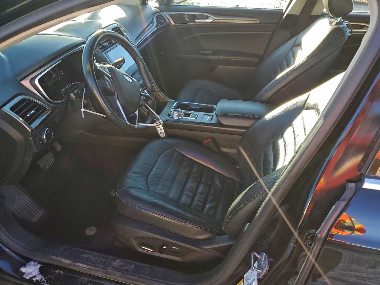 2017 FORD FUSION SE photo 7