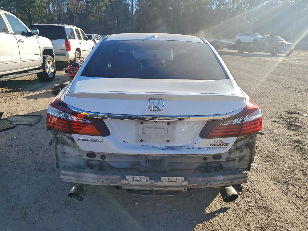 2016 HONDA ACCORD TOURING photo 6