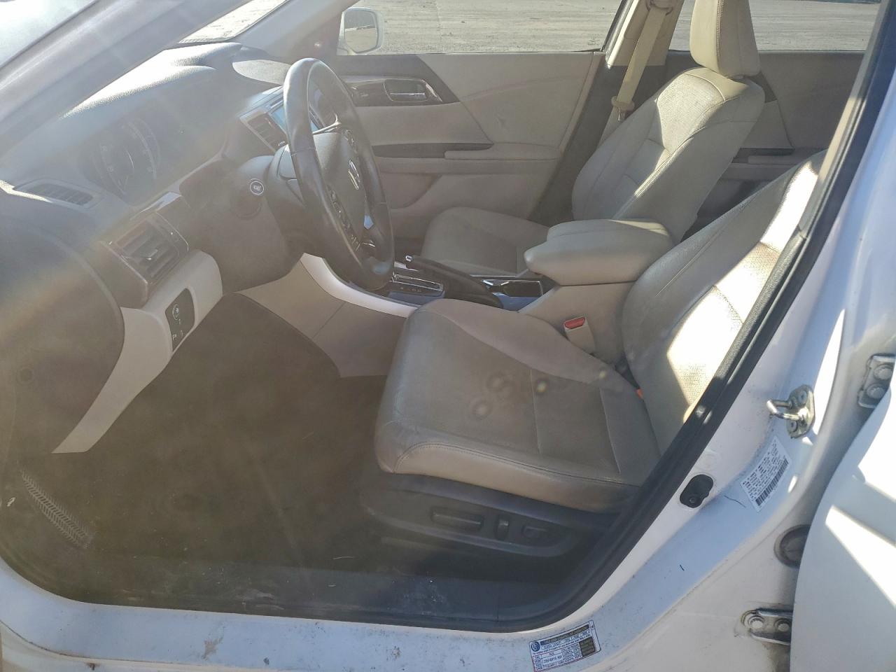 2016 HONDA ACCORD TOURING photo 7