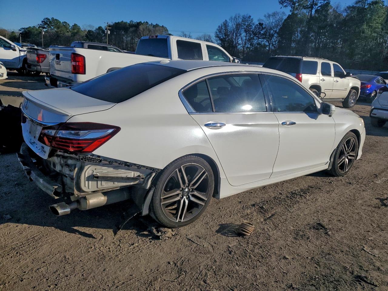 2016 HONDA ACCORD TOURING photo 3