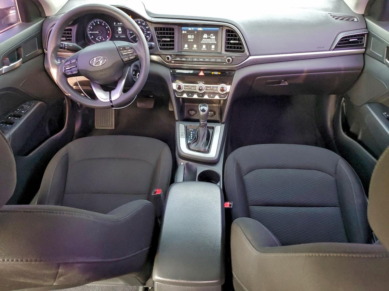 2020 HYUNDAI ELANTRA SEL photo 8