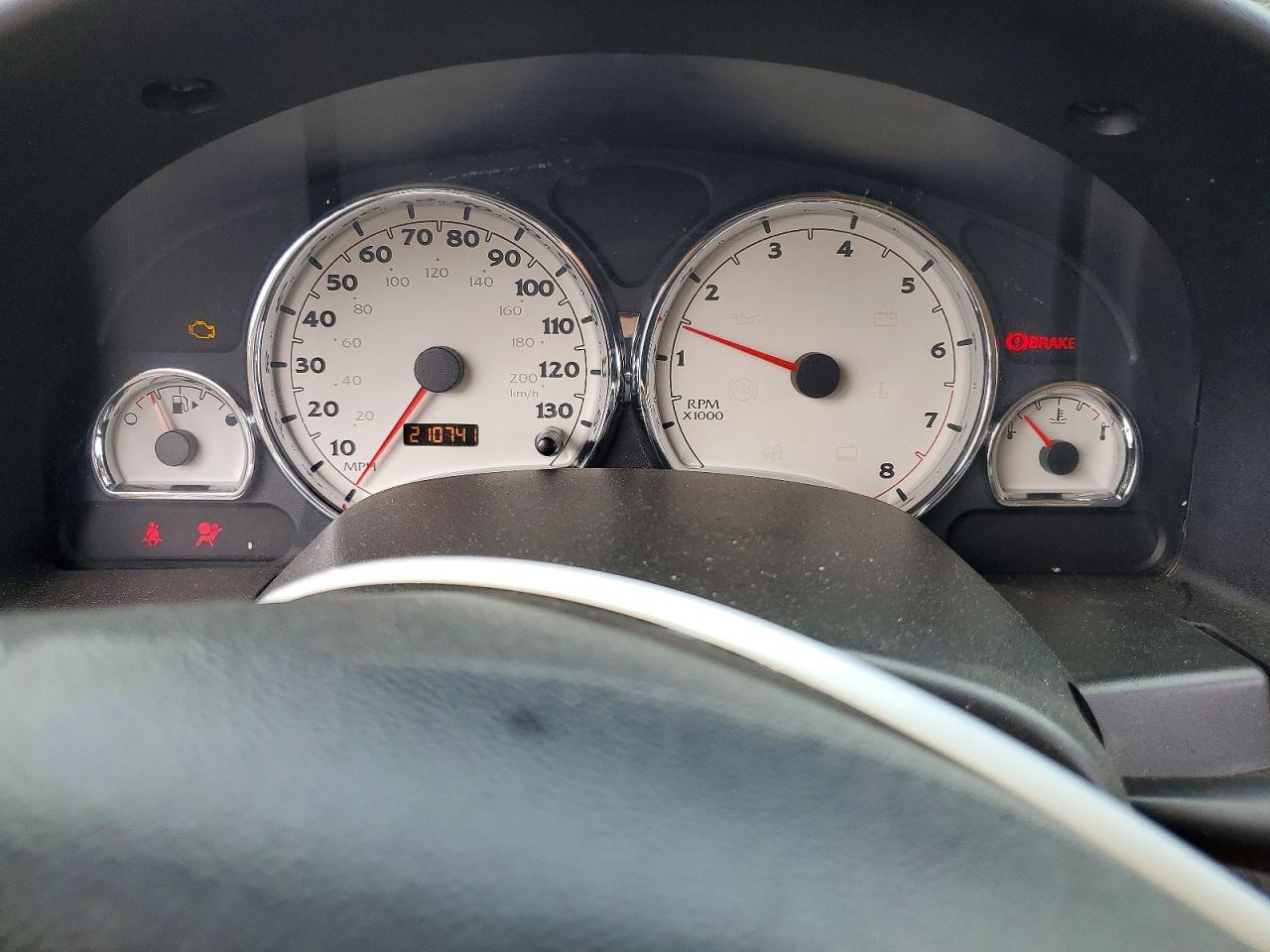 2006 SATURN VUE photo 9