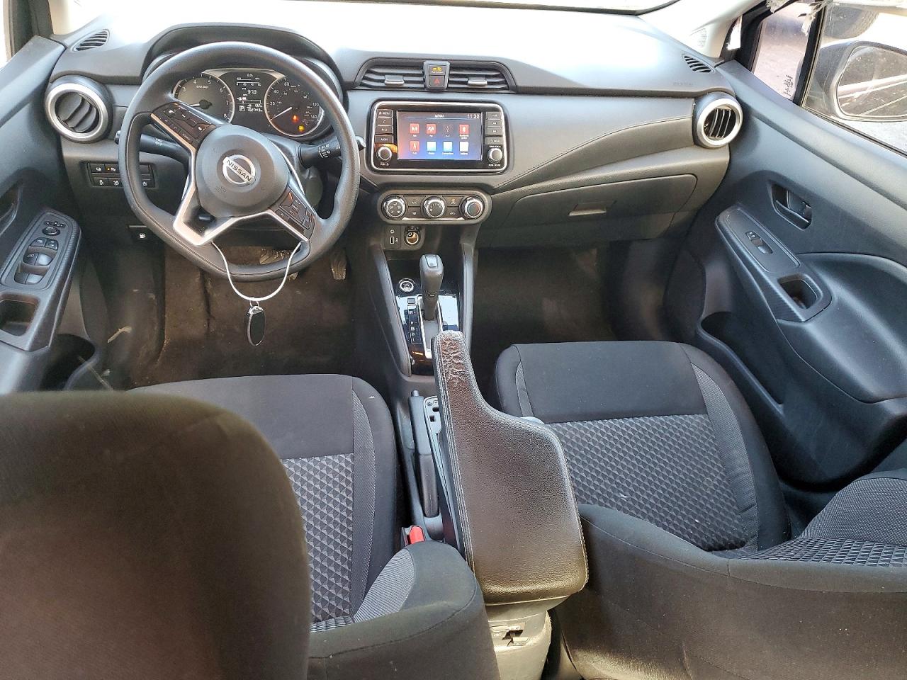 2020 NISSAN VERSA S photo 15