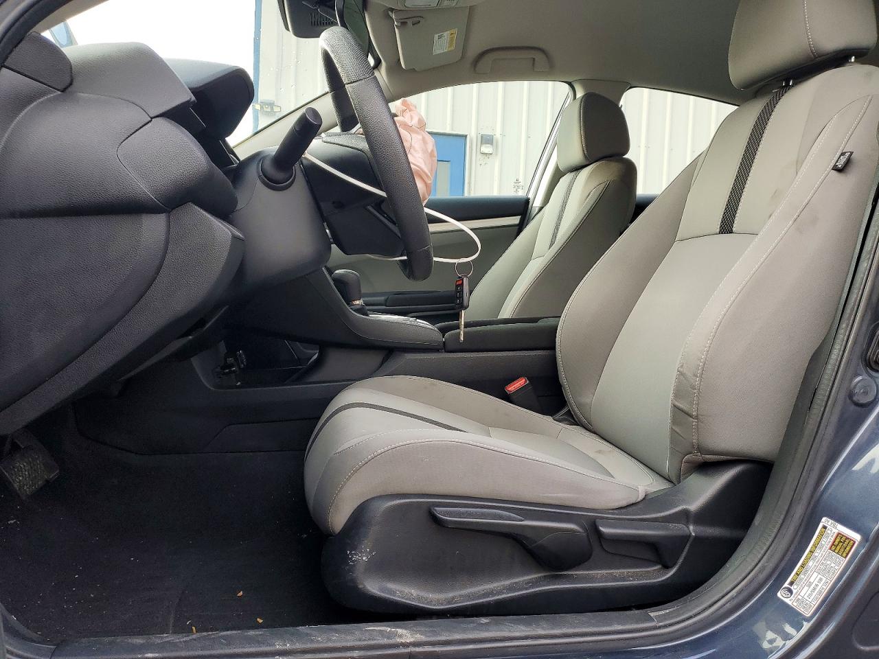 2020 HONDA CIVIC LX photo 19