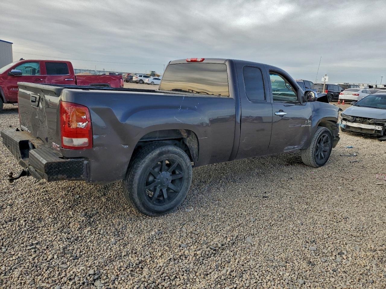 2011 GMC SIERRA C1500 SLE photo 3