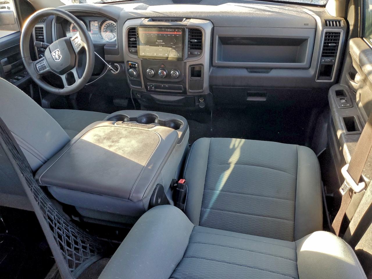 2016 RAM 1500 ST photo 8