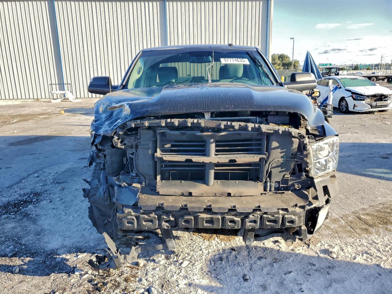 2016 RAM 1500 ST photo 5