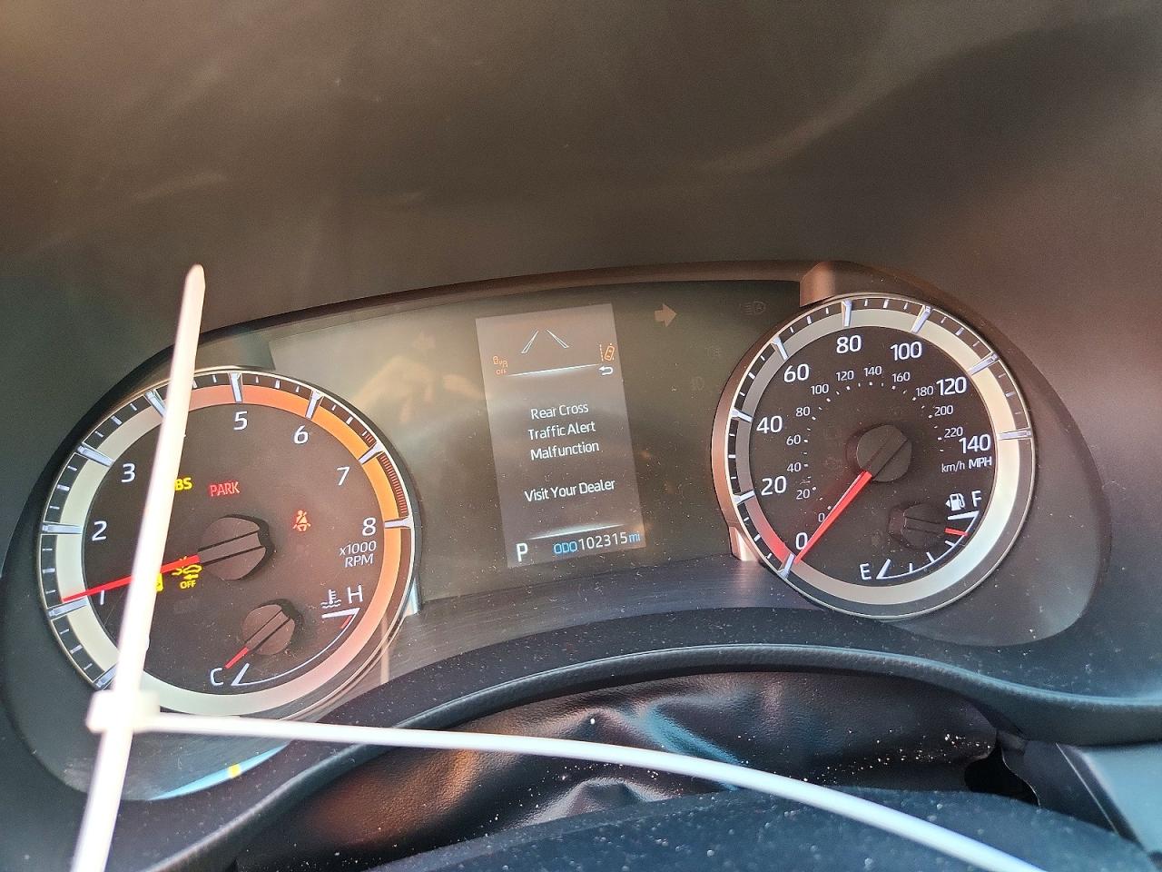 2022 TOYOTA HIGHLANDER L photo 9