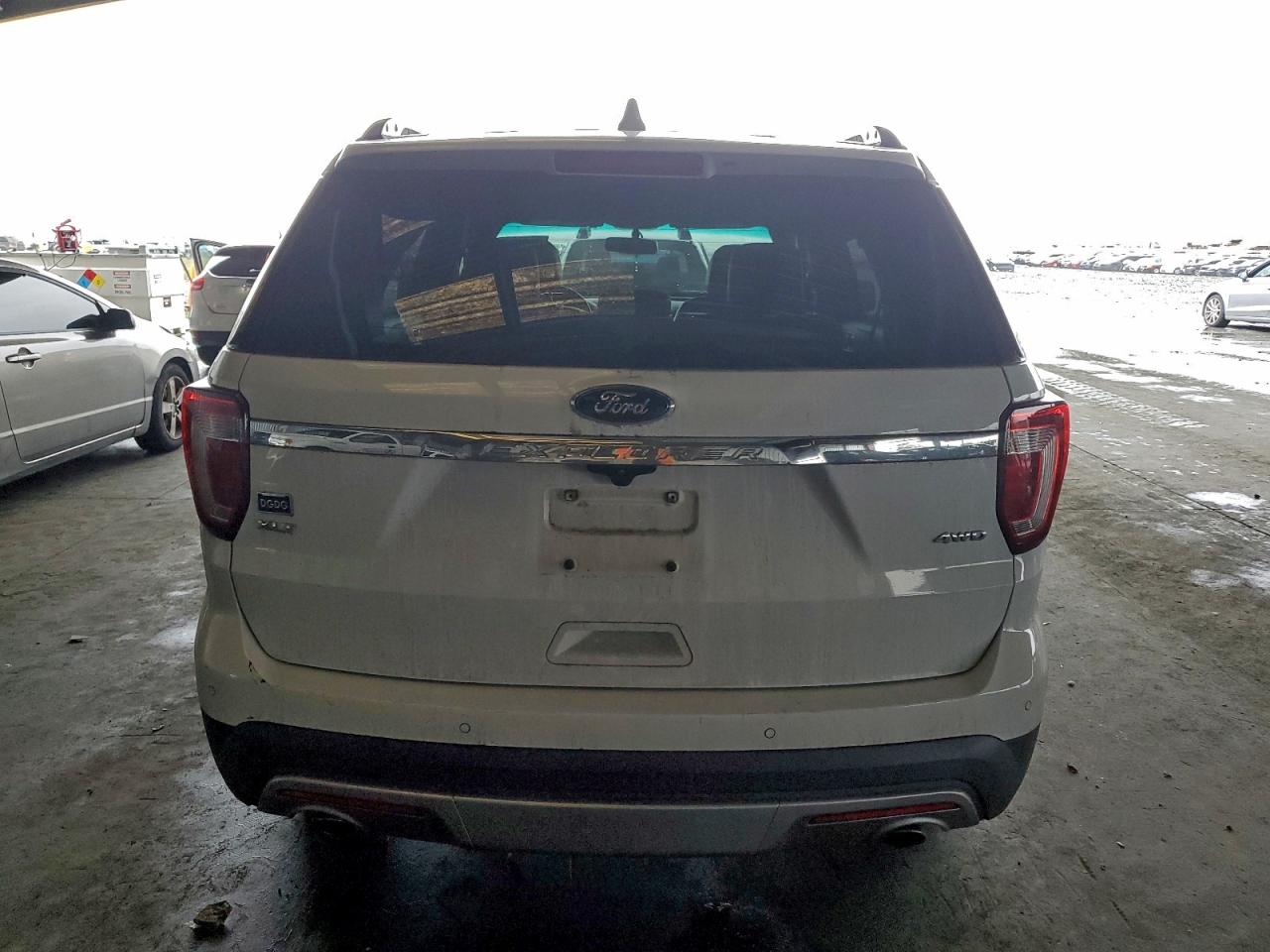 2016 FORD EXPLORER XLT photo 6