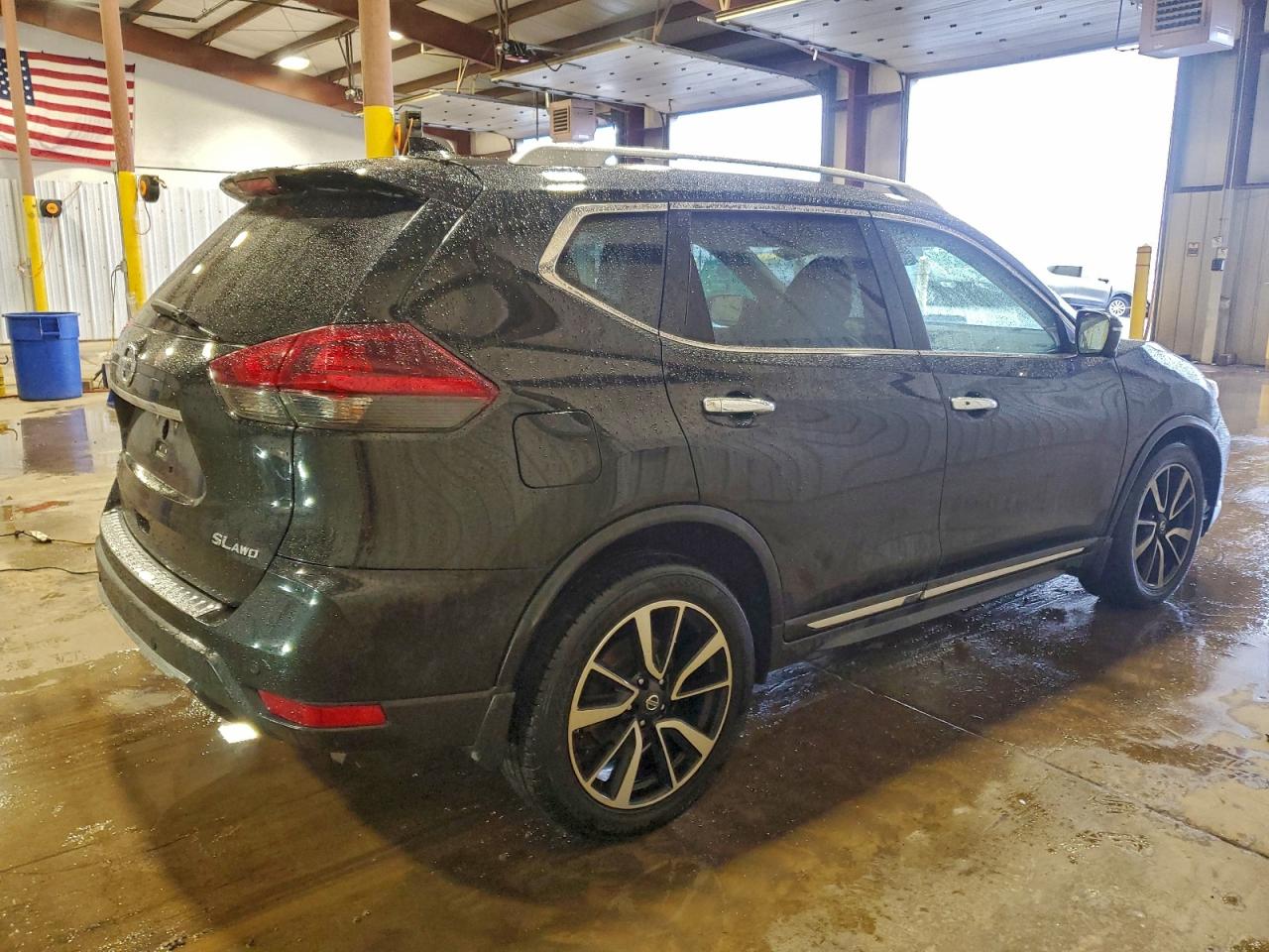 2019 NISSAN ROGUE S photo 3
