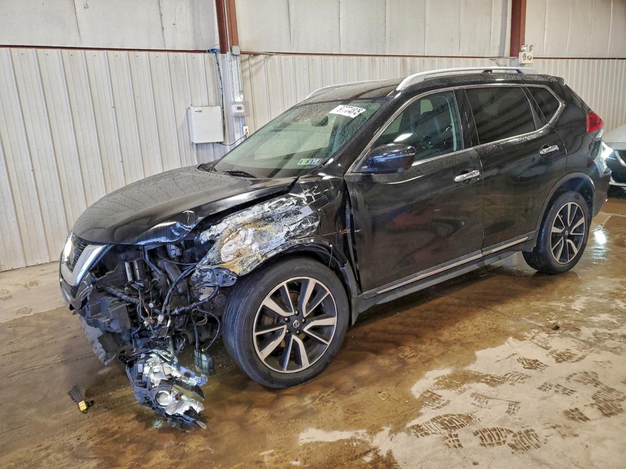 2019 NISSAN ROGUE
