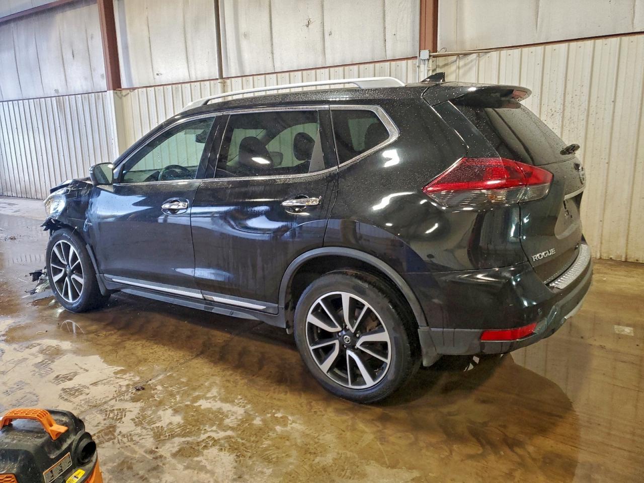 2019 NISSAN ROGUE S photo 2
