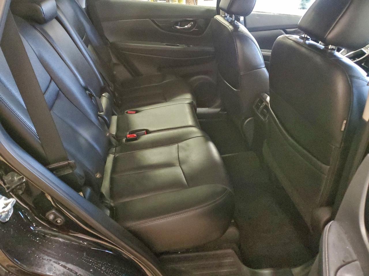2019 NISSAN ROGUE S photo 11