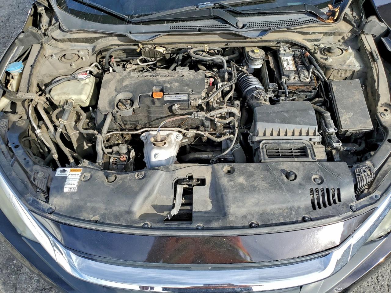 2016 HONDA CIVIC LX photo 11